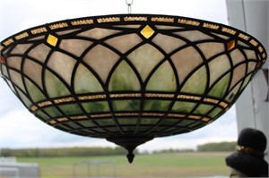 Stain Glass Hanging Fixture / 32'