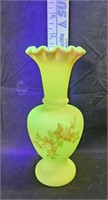 Fenton Burmese Yellow Rose Vase