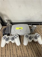 SONY PLAYSTATION VIDEO GAME SYSTEM