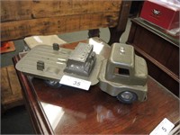 OLD STRUCTO TIN TOY ARMY VEHICLE