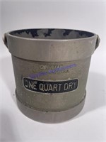 Vintage OHAUS 1 Quart Dry Measuring Bucket