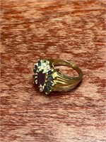Purple/Blue Yellow Gold Ring Size 8