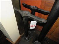LOT, (2) DINING TABLE BASES