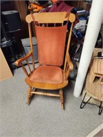 Solid wood rocking chair from the 60s or 70s