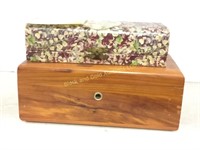 2 lady dresser boxes