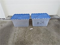 Plastic totes with lids (A)