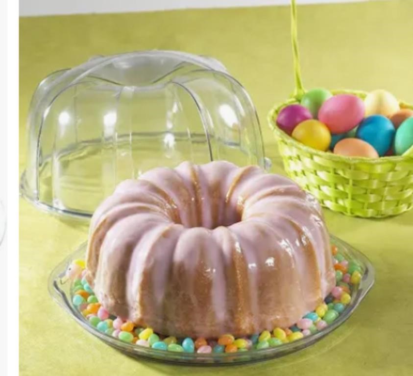 Nordic Ware Deluxe Bundt Cake Keeper