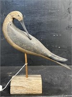 HAND CARVED SHORE BIRD ON STAND