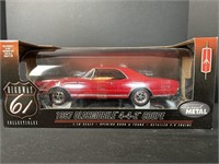 Metal diecast 1/18 scale Ertl Toy NIB