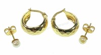 14k Yellow Gold & Pearl Earrings