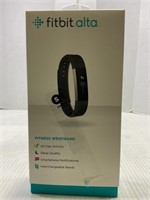 FITBIT ALTA FITNESS WRISTBAND IN ORIGINAL BOX