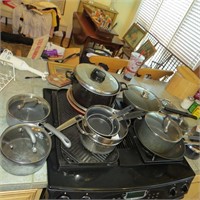 Large Lot of Pots & Pans for Cooking