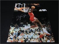Michael Jordan Signed 16x20 Photo GAA COA