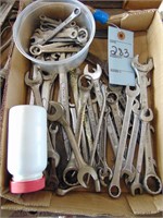 FLAT OF STANDARD WRENCHES