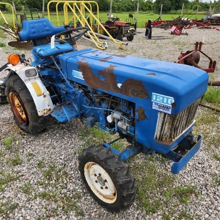 Ford 1210 Diesel 4x4 Tractor