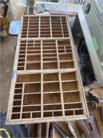 Type set tray