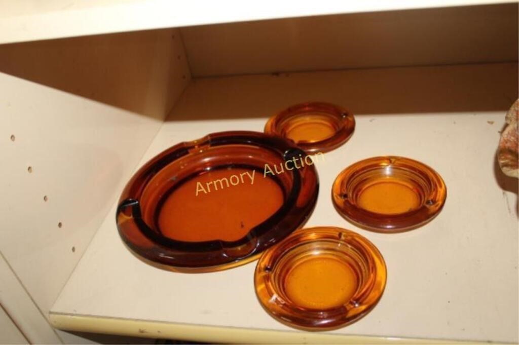 AMBER GLASS ASHTRAYS