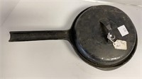 Rosenlew cast iron pan w/ lid