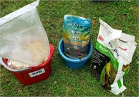 2 buckets & 1 bag of bird seed
Scotts pet Nyjer