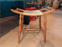 Woven stool seat