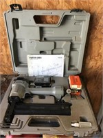 Porter cable finish nailer with case
