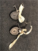 Pair of Small heart locks with keys
