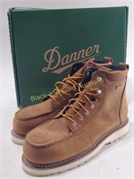 New Men's 10.5 Danner Cedar River Boots