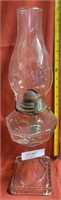 ANTQ. CLEAR GLASS OIL LAMP W/CHIMNEY