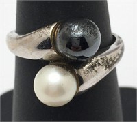 10k Gold Ring With Pearl & Hematite