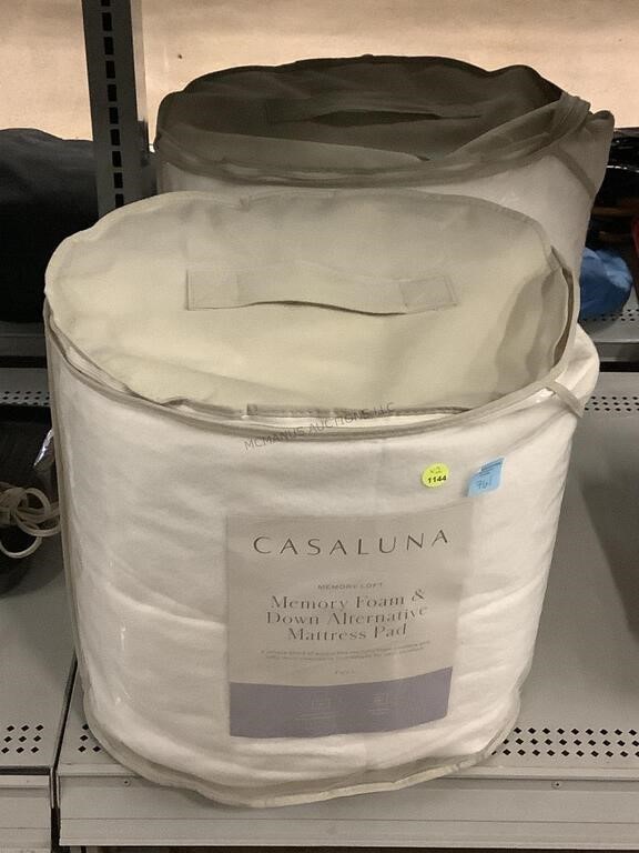 2 casaLuna memory foam mattress pads size full.