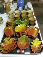 28PC UNMARKED LEAF STYLE POTTERY