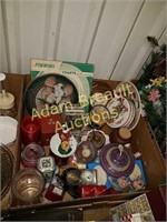 Candles, tins, wall decor, trinkets