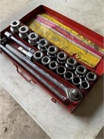 21 PIECE - 18" RATCHET, SOCKETS 7/8 TO 2", AND