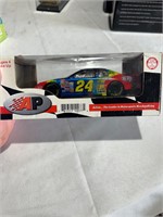 Jeff Gordon 1/24 DUPONT'S 1997 Chevrolet Monte