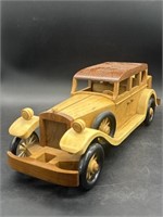 1932 Lincoln KB 17 Wooden Model Car