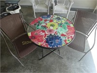 Folding patio table & 2 chairs, shows wear 34"d