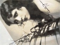 Dorothy Janis signed page
