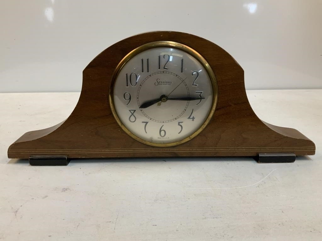 Sessions Mantle Clock