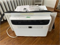 Frigidaire window air conditioner with remote