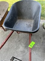 Ames Poly Wheelbarrow