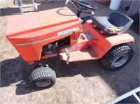 Ingersoll / Case 12.5HP Lawn Tractor - Collector!