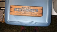 Melt-o-bit American milk crate