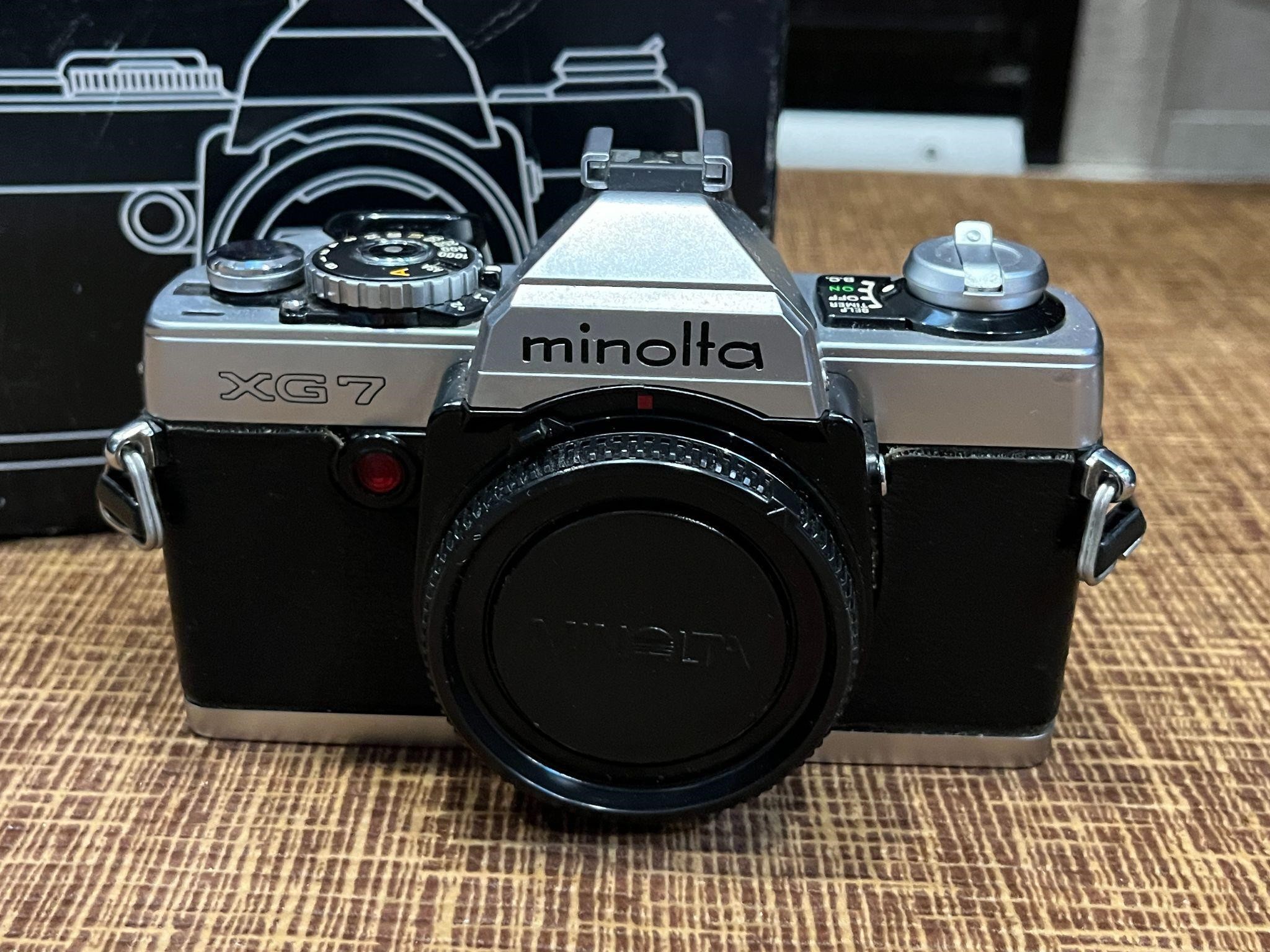 Vintage Minolta XG-7 35mm Film Camera