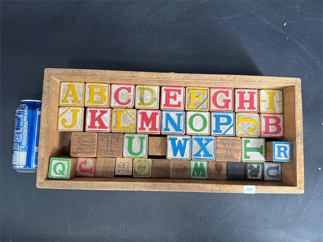 WOOD BOX FULL OF NICE OLD WOODEN LETTER BLOCKS