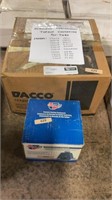 1LOT (2) CAR PARTS INCLUDING 1 DACCO AUTOMATIC
