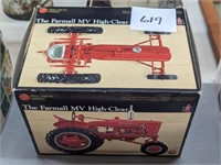 Ertl Precision Series Farmall MV Tractor
