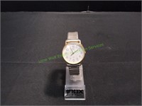 Men's Timex Watch w/Silver Stretch Band