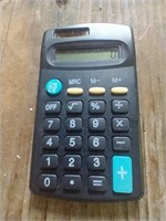 D3) Calculator, Solar Powered Electronic