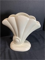 Art Deco Red Wing #892 Seashell Vase