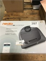 NEATO ROBOT VAC (NOT TESTED)